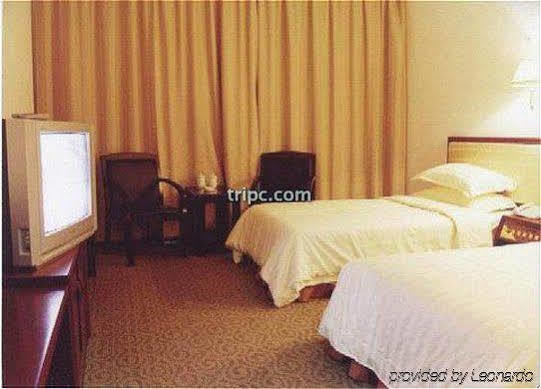Phoenix Grand Hotel เฟิ่งหวง ภายนอก รูปภาพ