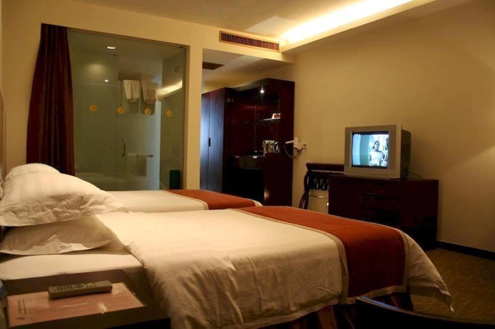 Phoenix Grand Hotel เฟิ่งหวง ภายนอก รูปภาพ